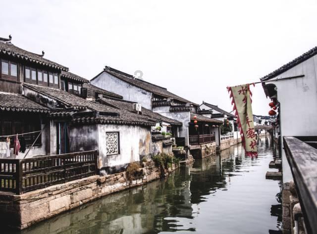 金科地产集团股份有限公司成被执行人,被执行金额888717.0元
